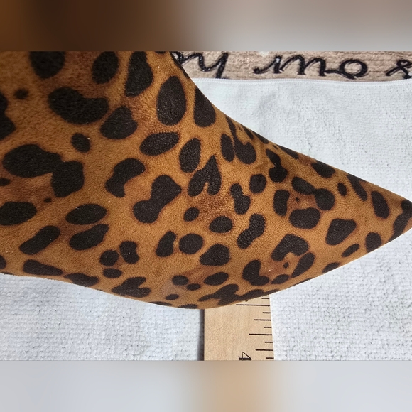 Leopard Print Pointed Toe Bow Kitten Heel Cut Ankle Booties Side Zip Boot Sz 7.5 - Picture 8 of 16